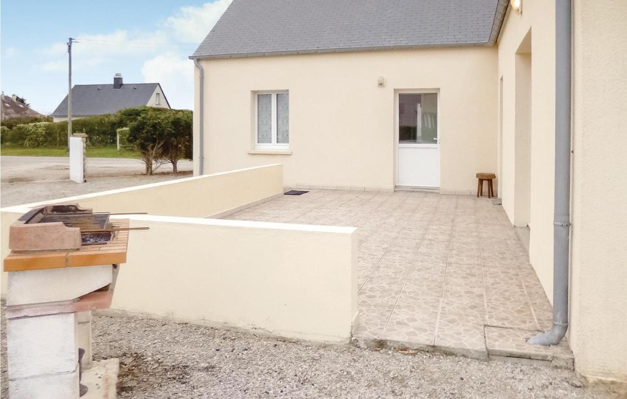 Stunning Home In St, Marcouf De Lisle With Wifi Saint-Marcouf Экстерьер фото