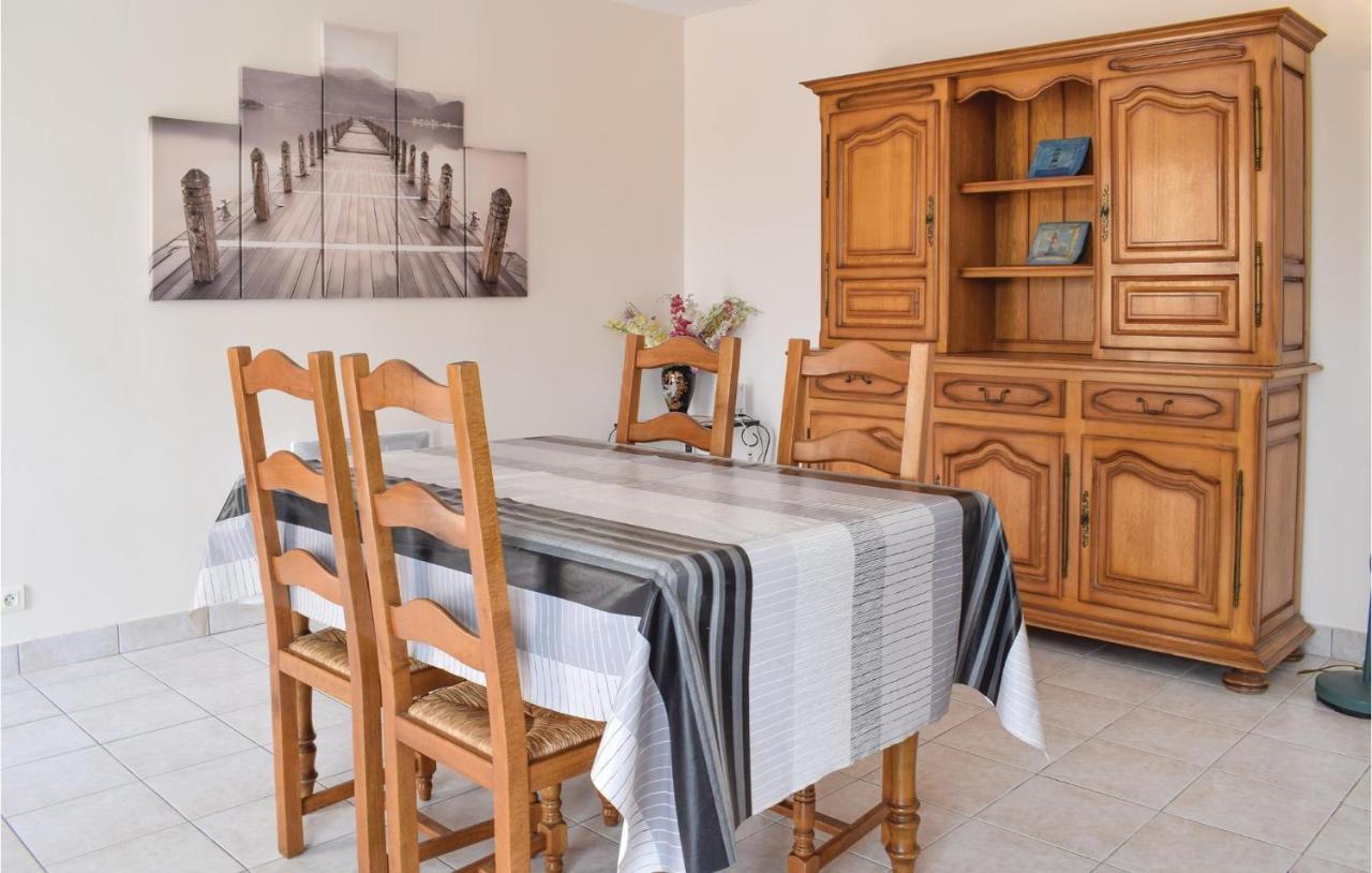 Stunning Home In St, Marcouf De Lisle With Wifi Saint-Marcouf Экстерьер фото